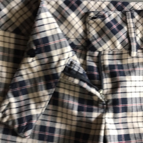 Vntg Plaid Mid-Rise Bermuda Shorts - Picture 5 of 9